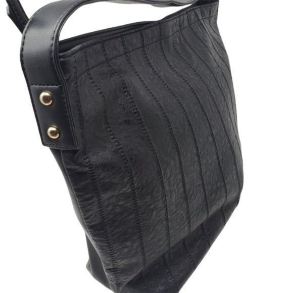 MIA & LUCA Large Black multi zipper & stitches - Picture 2 of 10